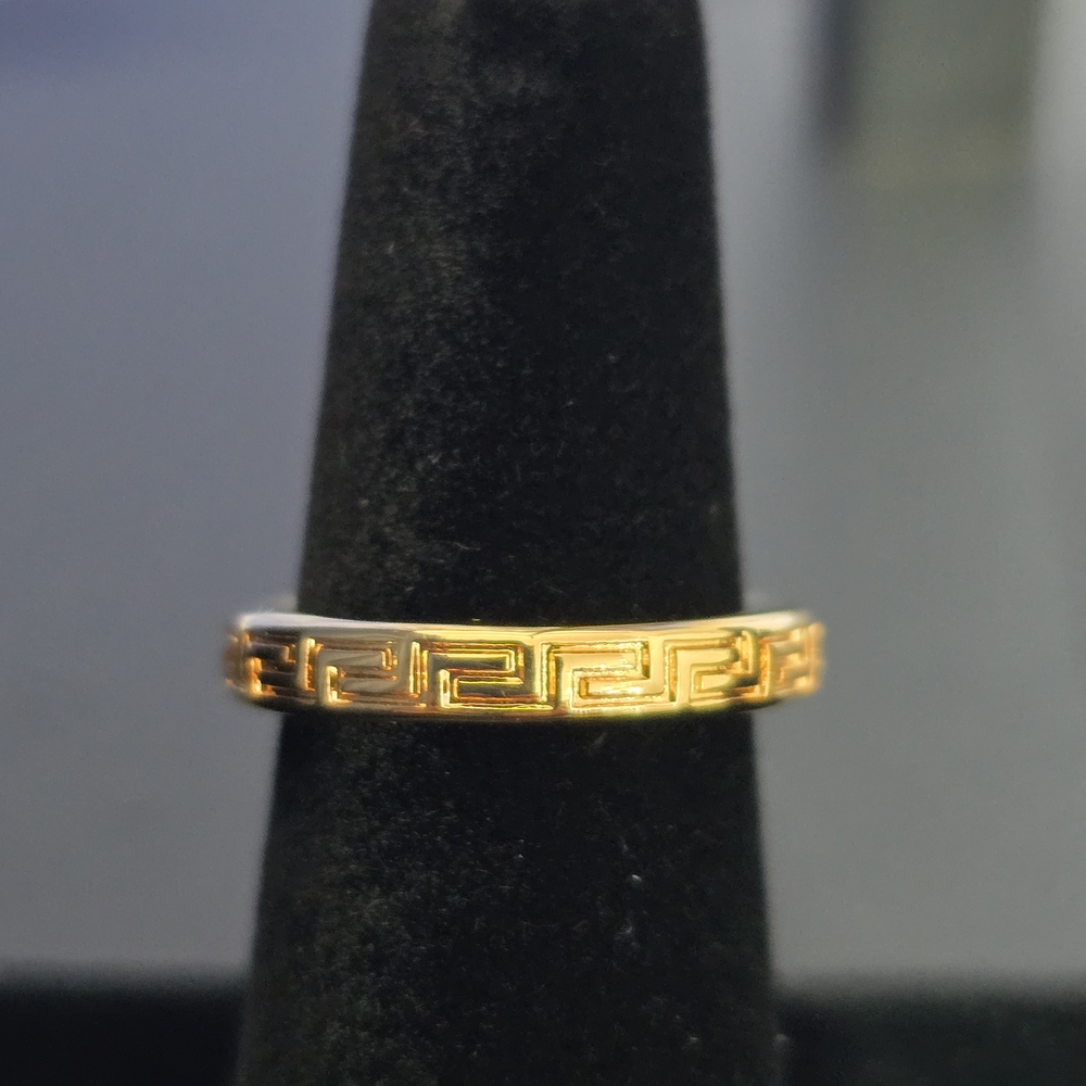 Versace Gold Plated Medusa Charm Pendant Ring-EUC - Picture 5 of 8